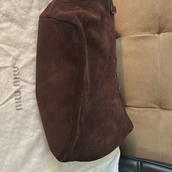 Brand new MIU MIU beautifull chocolate brown suede bag with silver hardware. - Picture 5 of 6